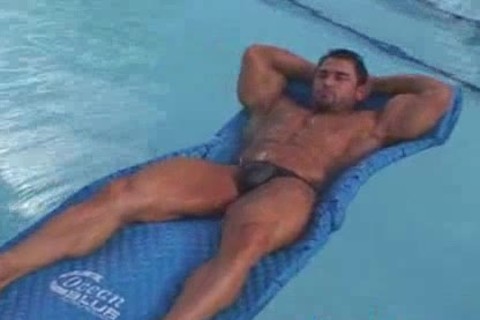 hoety Bodybuilder: Mark Alvisi