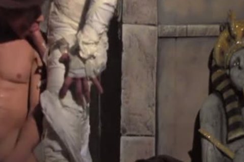 Brent Everett & The Mummy