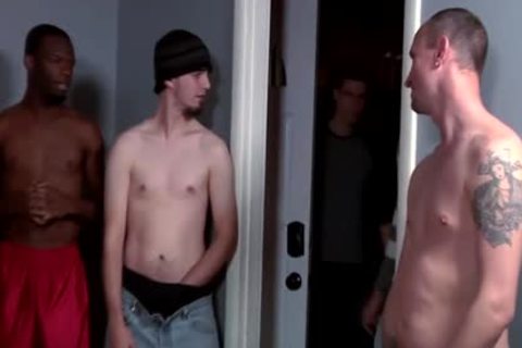 yummy guy gets Bukkaked