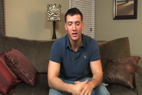 nasty Shy dude Works His fucking 10-Pounder!