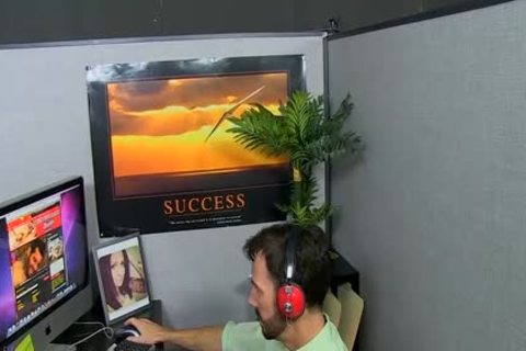 lustful Fucker Bryan Slater nails fashionable dude Shane Frost