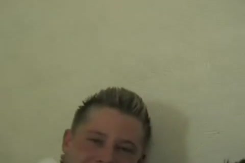 gay Porn amateur three-some