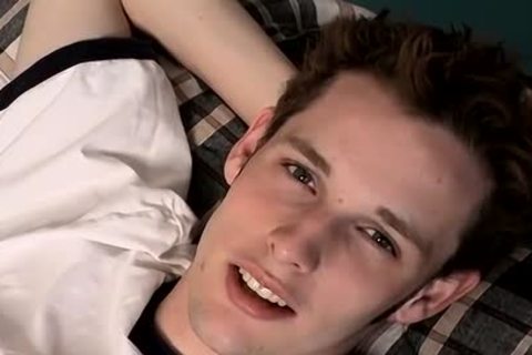 Jarrod Enjoys A worthwhile jack off And Squirting Over His Body