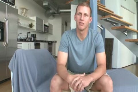 A Straight teens receives Tricked Into Slurping Some Frightening darksome Skinned Hard Shaft