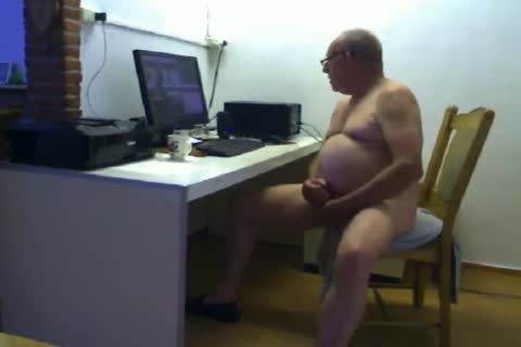 old man cum On webcam