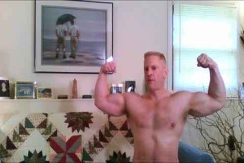Verbal Dilf Jerks Off On web camera