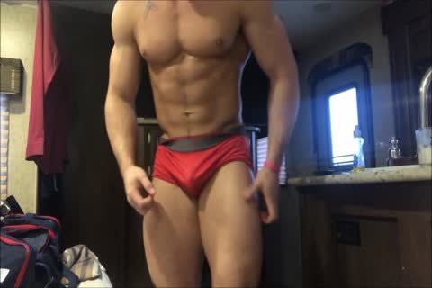 fresh cocky Bodybuilder Acts Exactly Like I Do
