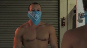 Bromo US: Hunk Leon Lewis uncover big dick