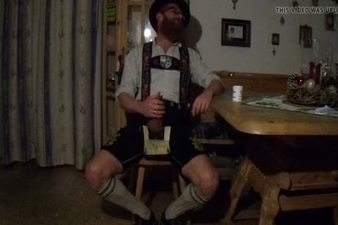 Edging In Der Lederhosen