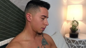Str8chaser.com: Very juicy Vincent Oreilly cock sucking