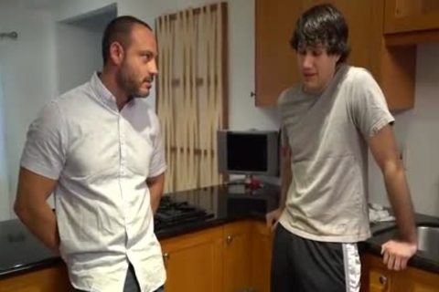 Muscle hunk fucked anal