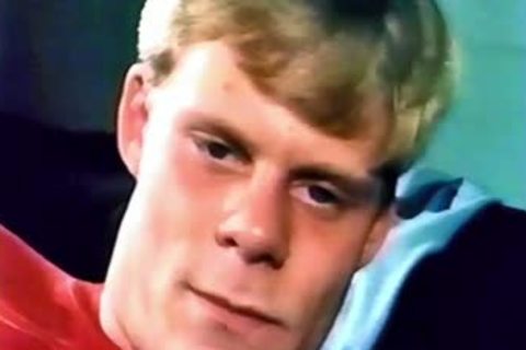 Lockerroom Fever (1985) Part 3 - more rod Itch