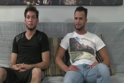 Javier Cruz Tim Hanes