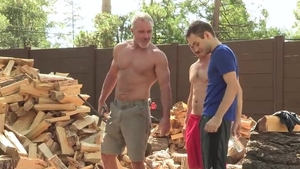 Slamming hard & hairy hunk