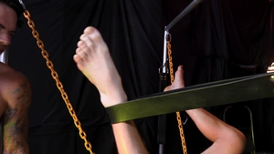 nextdoorstudios: Payne's Passionate Pounding