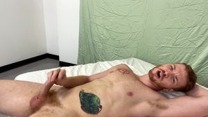 Next Door Homemade: Smooth Solo Action with Dacotah Red