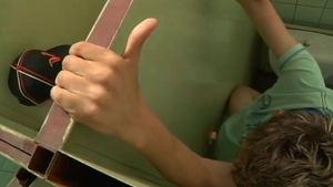  Toilets and Twinks: A Match Made in Heaven