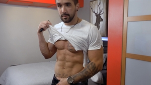 maskurbate: A Glimpse Behind the Scenes with Zack Lemec