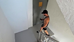AmateurGayPOV: Convenient Spot, Convenient Price